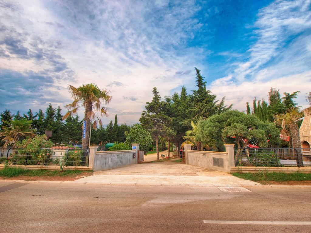 Apartments Volf 1405 بيروغ المظهر الخارجي الصورة